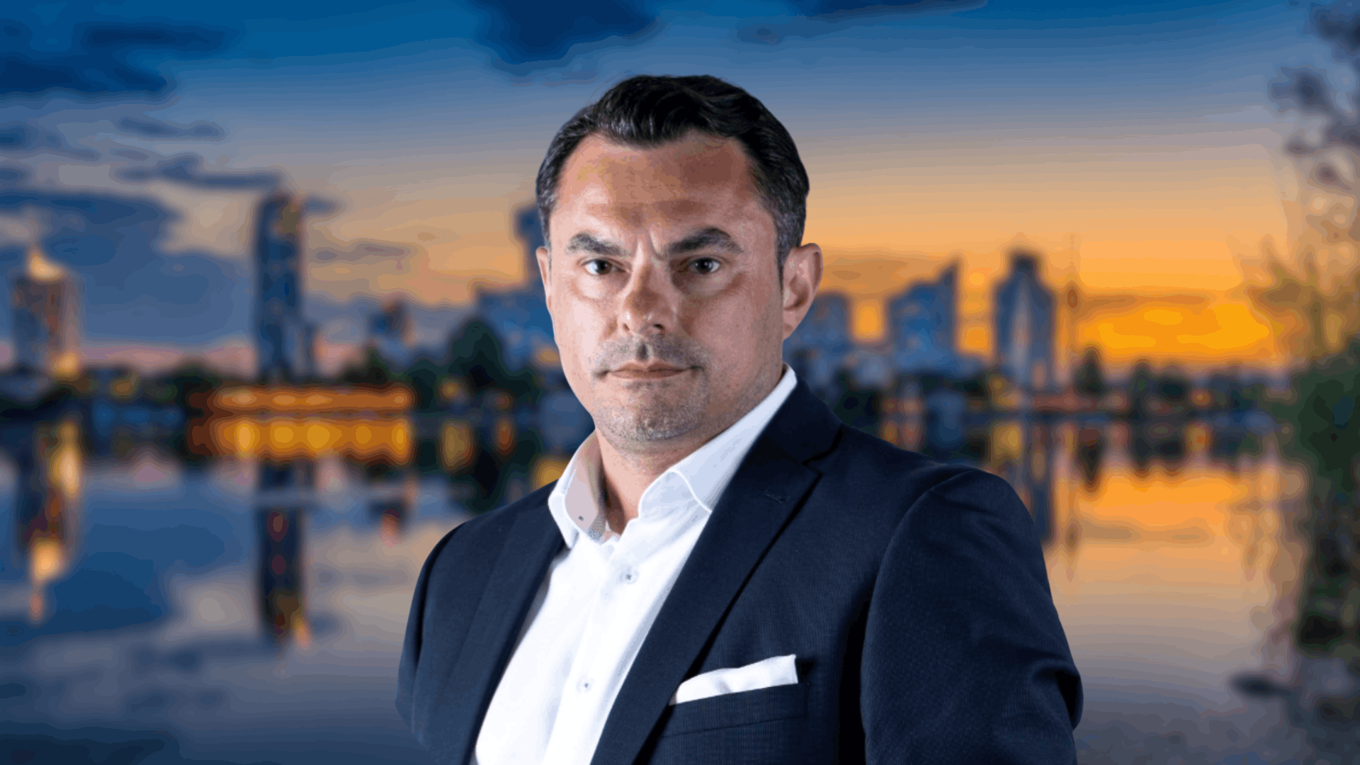 Podcast Nikola Neskovic: “Ich traue keiner Gemeinschaft, in der ich Mitglied bin“
