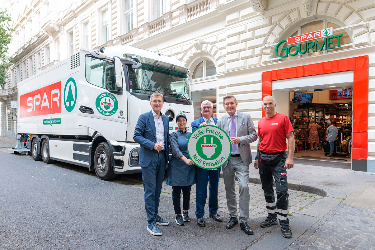 SPAR-Appell: Ausbau der E-Lkw darf nicht am Stromnetz scheitern